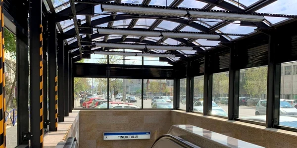 Statie de metrou Tineretului FOTO Metrorex