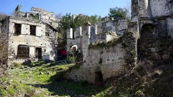 Orașul a fost abandonat în urmă cu 100 de ani FOTO: Kayaköy/FB