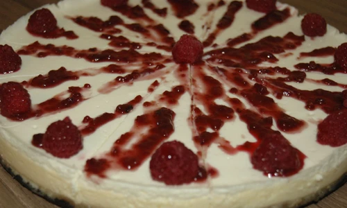 Cheesecake cu zmeură jpeg