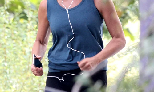 jennifer aniston hepta 2138069 jpg jpeg