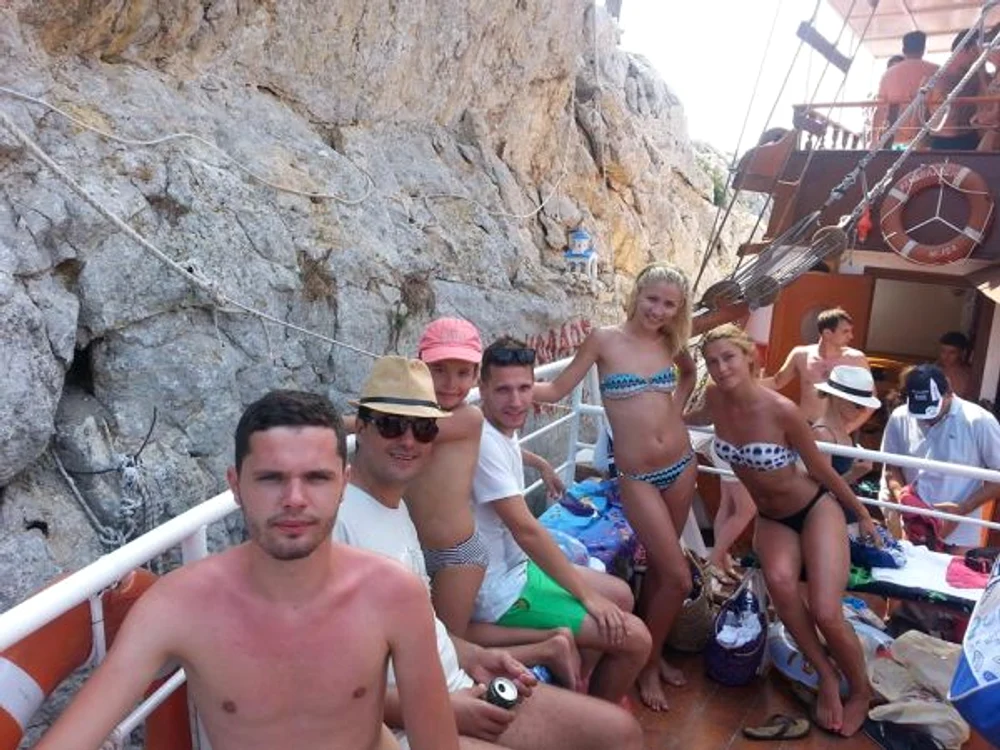 Gelu Voicu, in vacanta alaturi de familie siprieteni