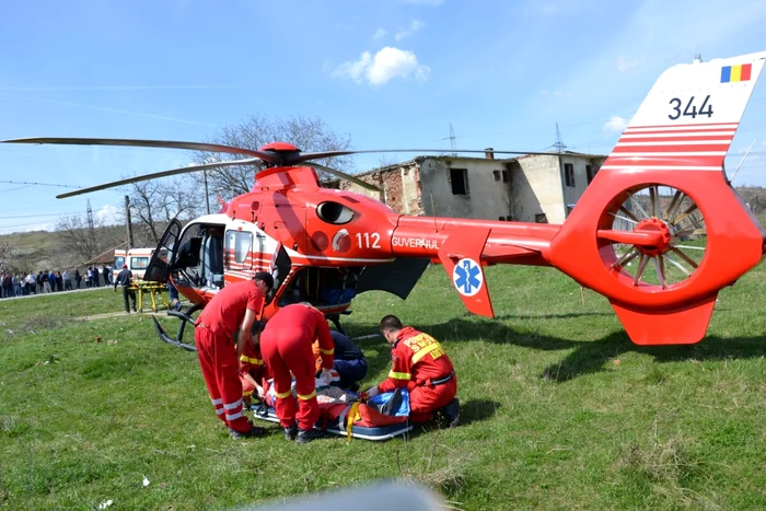 Pentru una dintre victime a fost solicitat elicopterul SMURD FOTO ISU