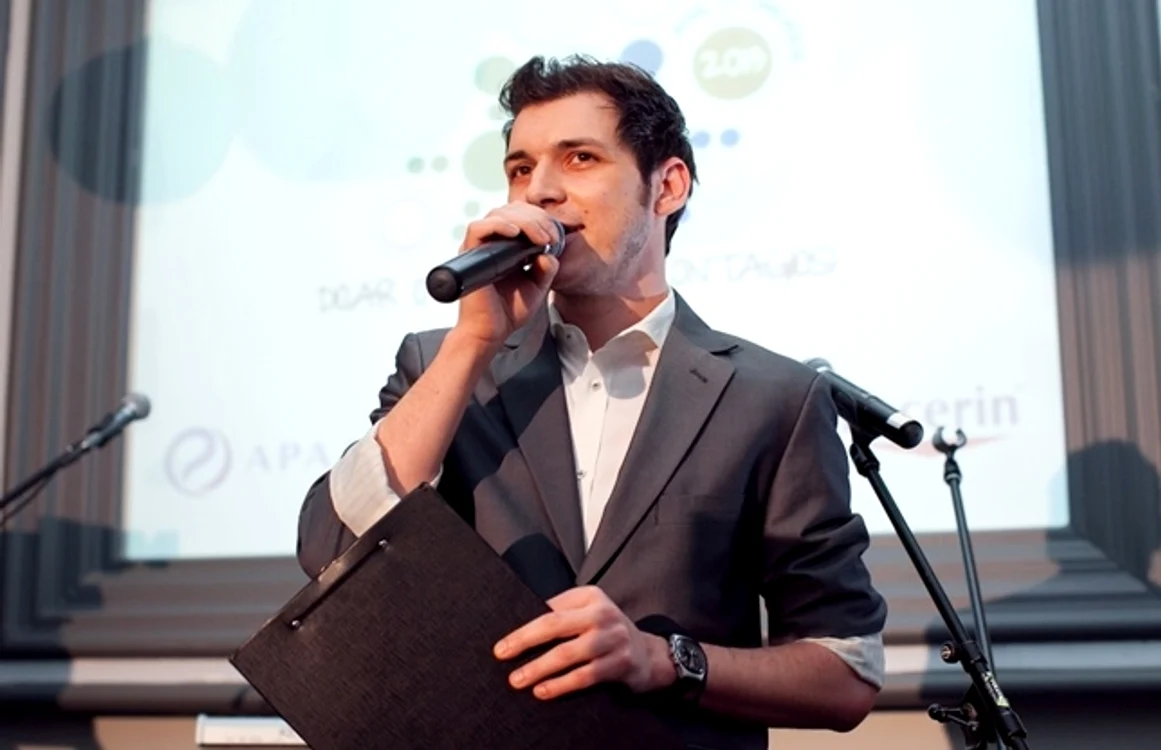 
    Claudiu Roman s-a sinucis joi, în locuinţa lui din Capitală  