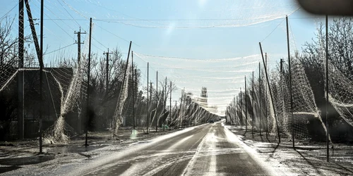  Plase anti-dronă deasupra unor drumuri cheie din regiunea Donețk, Ucraina FOTO Profimedia 