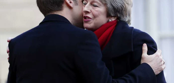 Emmanuel Macron şi Theresa
May, în cadrul unei întrevederi anterioare la Palatul Elysee FOTO EPA-EFE