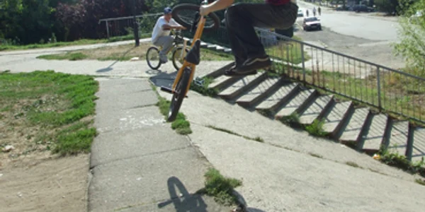 Bikerii şi skaterii invadează Satu Mare