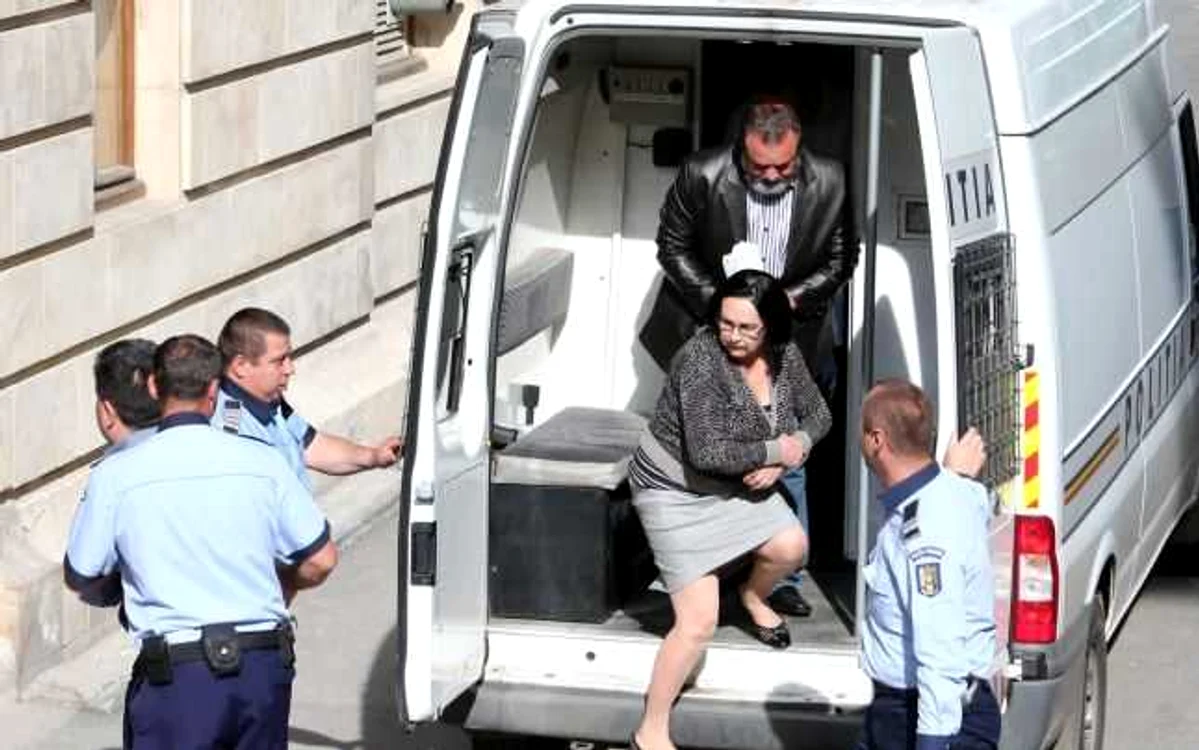 Judecătorii şpăgari,suspendaţi din CSM FOTO Adevărul