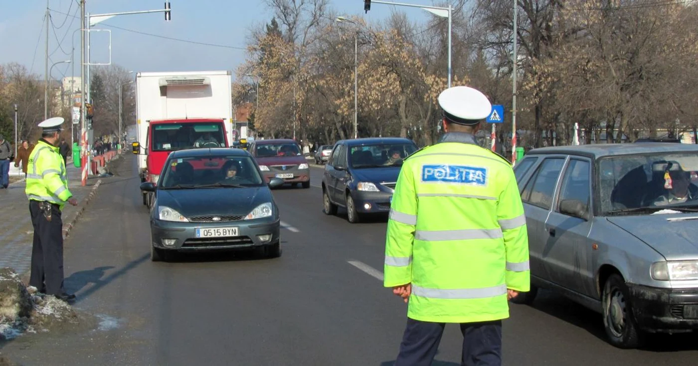Probele pentru obţinerea permisului de conducere auto vor fi suspendate foto: Claudiu Dumitrache