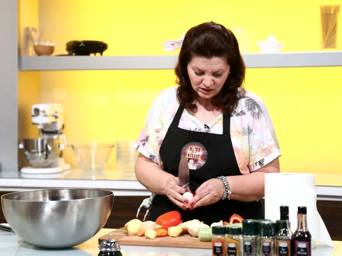 
    Gina Matache s-a înscris la Chefi la cuţiteFoto: Antena 1  