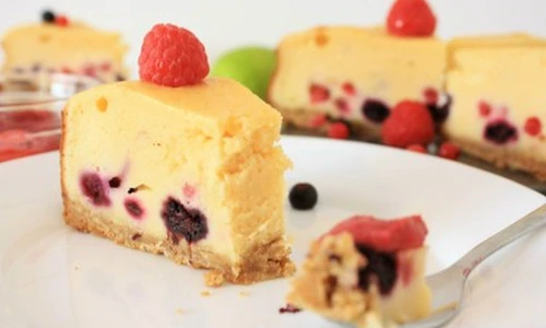 cheesecake cu fructe jpeg