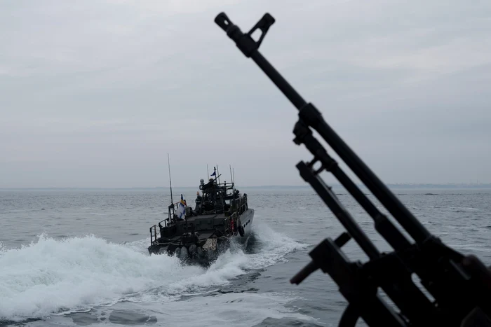 ANALIZĂ Impactul strategiei UE la Marea Neagră asupra României: "Să fie mai clară în definirea intereselor sale legate de culoarele de mobilitate militară”
