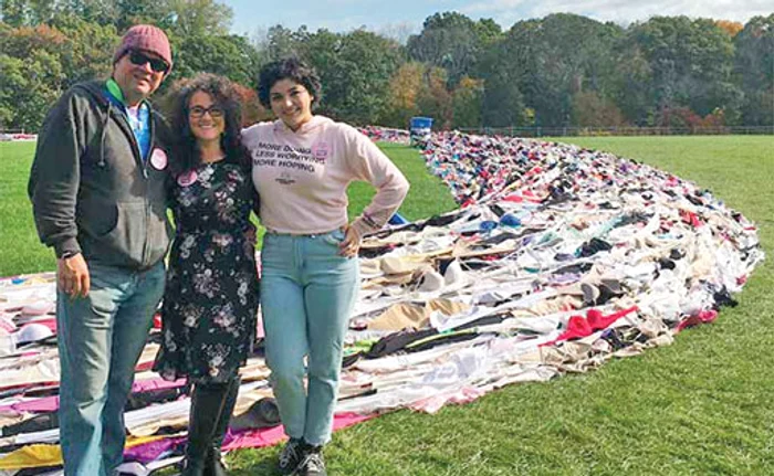 Zeci de voluntari au participat