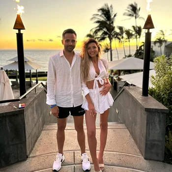 Ilinca Obădescu şi Mihai Gruia au avut parte de-o lună de miere prelungită în Hawaii. FOTO: Instagram