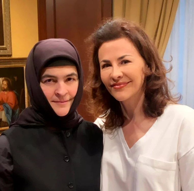 3 adina1 jpg jpeg