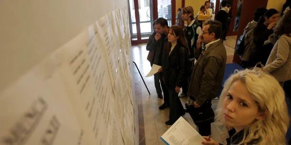 Cei aflați în căutarea unui loc de muncă se pot adresa ANOFM