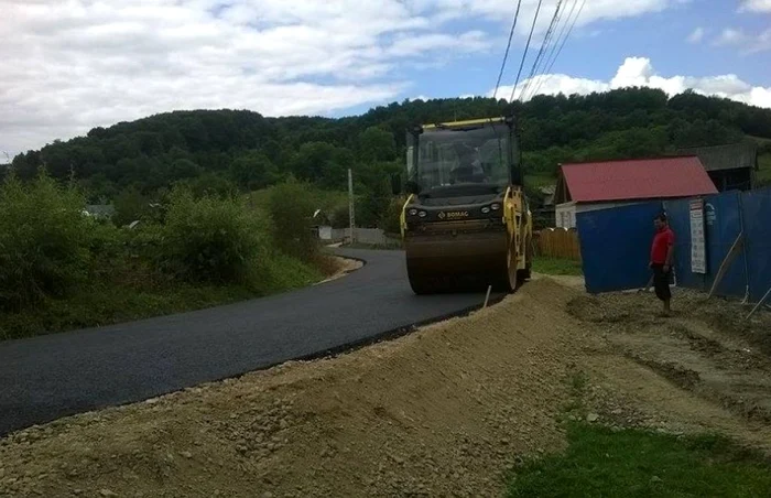 Drumurile comunale pot fi reabilitate prin PNDR - Măsura de infrastructură rurală