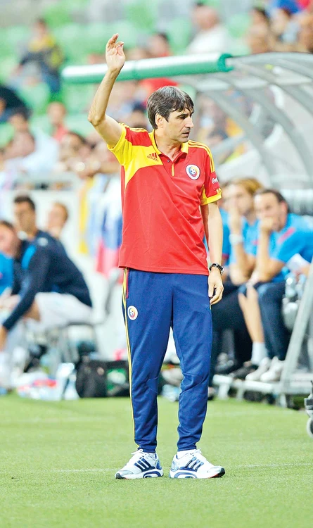 
    Tehnicianul român e dorit în Arabia SaudităFoto: Mediafax  