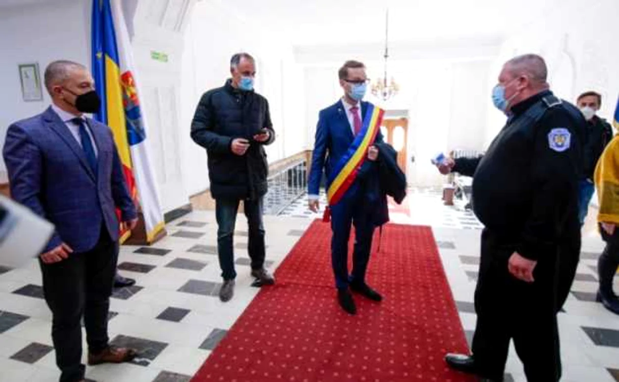 Dominic Fritz a preluat oficial funcţia de primar