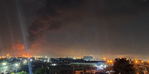 Rafinărie Teheran în flăcări FOTO Profimedia jpg