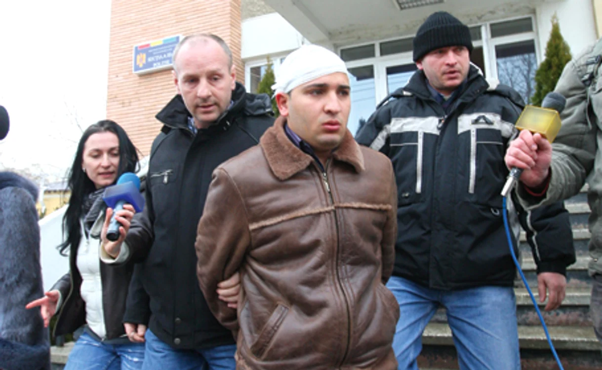 Ramzi Chacra a fost dus cu cătuşe la Judecătorie