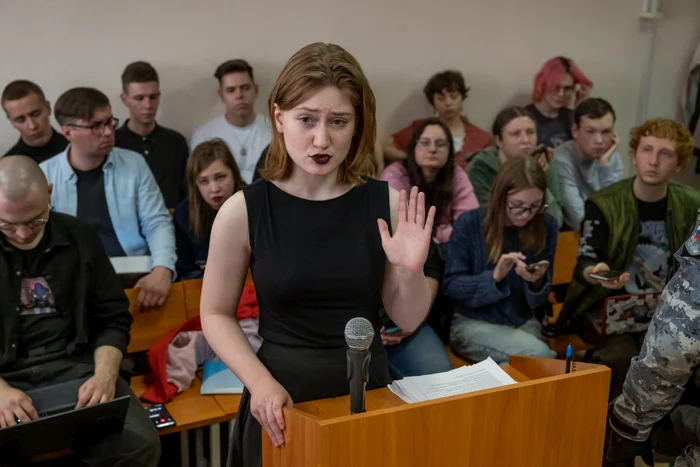 Daria Kozireva a fost condamnată la închisoare pentru discreditarea armatei ruse FOTO Profimedia