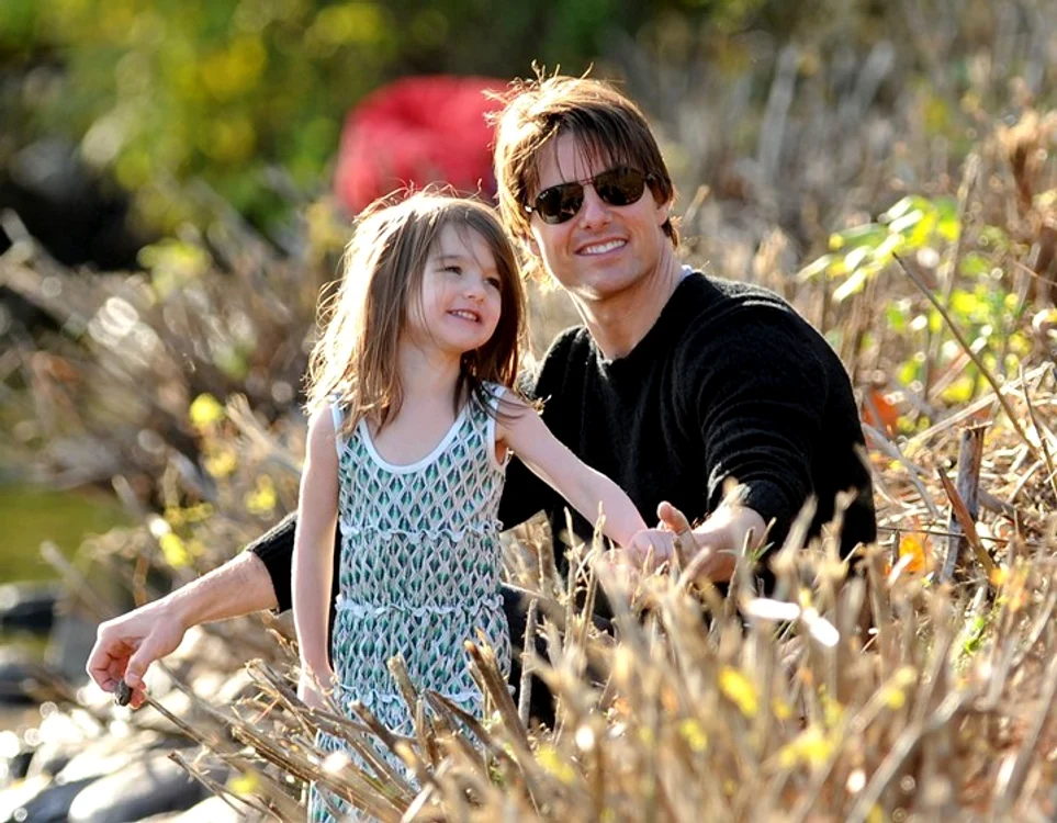 1 tom cruise suri jpg jpeg