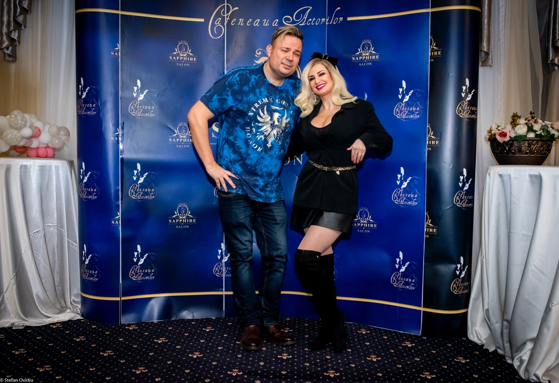 Julia Chelaru și Dan Helciug s-au întâlnit la o petrecere mondenă, la un cunoscut centru de evenimente