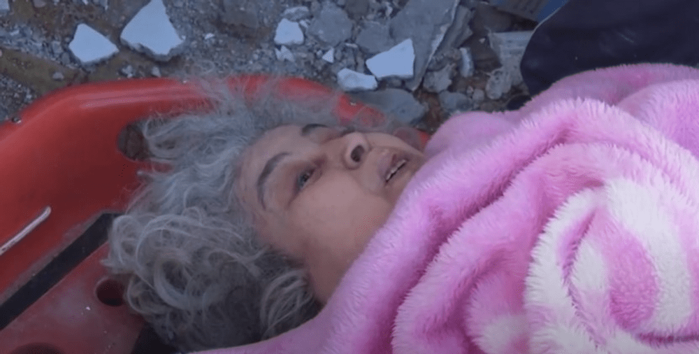 Cutremure în Turcia. O femeie a fost scoasă în viață după 52 de ore petrecute sub ruine VIDEO