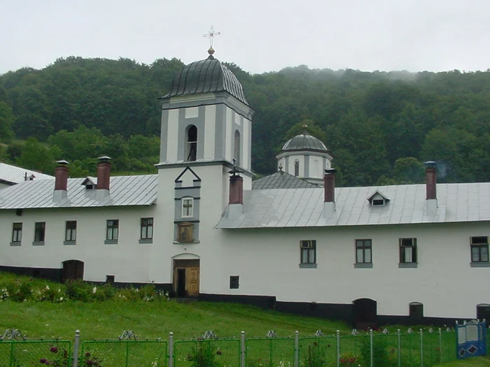 Manastirea Frasinei. Foto Arhiepiscopia Râmnicului