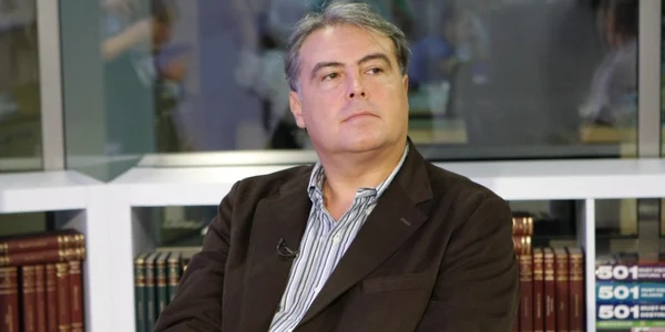 adrian cioroianu