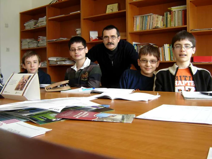 Profesorul care dezleagă tainele matematicii