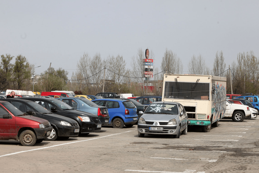 Lovitură pentru samsarii de mașini din Suceava. Toate programările multiple pentru înmatriculări au fost anulate 
