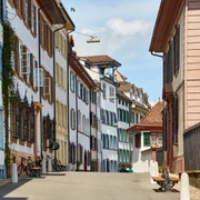 Străduță în Basel, Elveția FOTO Shutterstock