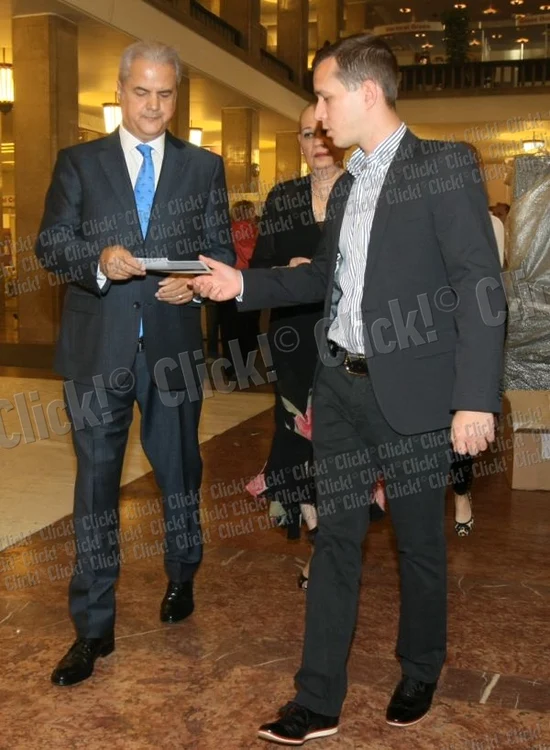 Adrian Năstase, prima apariţie publică, la concertul lui Marcel Pavel de la Sala Palatului. (Foto: Dorin Constanda)