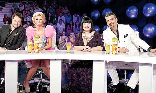 Din 2012 e jurat la «Te cunosc de undeva!» jpeg