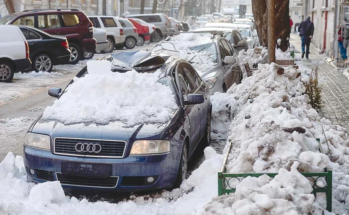 
    Maşinile au suferit daune substanţiale  