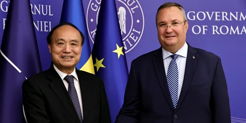 Nicolae Ciuca si Houlin Zhao FOTO Gov jpg