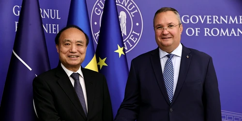 Nicolae Ciuca si Houlin Zhao FOTO Gov jpg