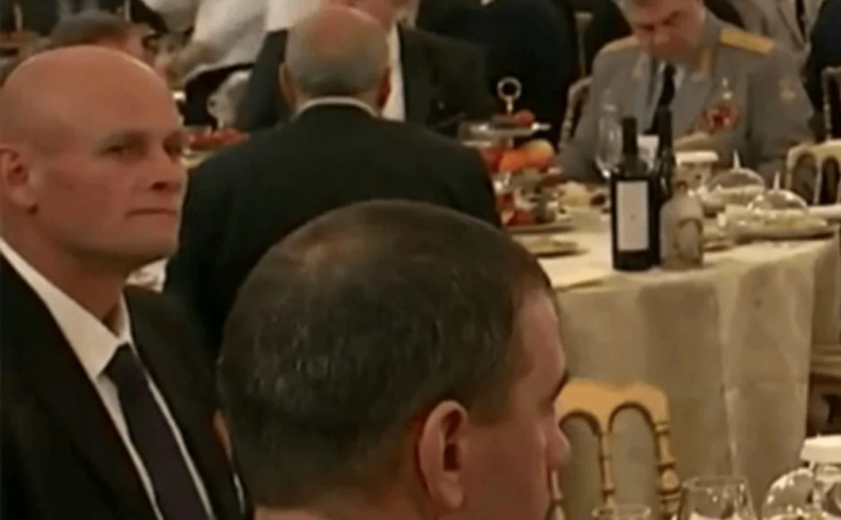 Dmitri Utkin la un banchet organizat de Kremlin FOTO RBC