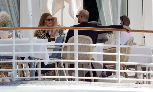 Rosie Huntington Whiteley și Jason Statham OK Magazine jpg