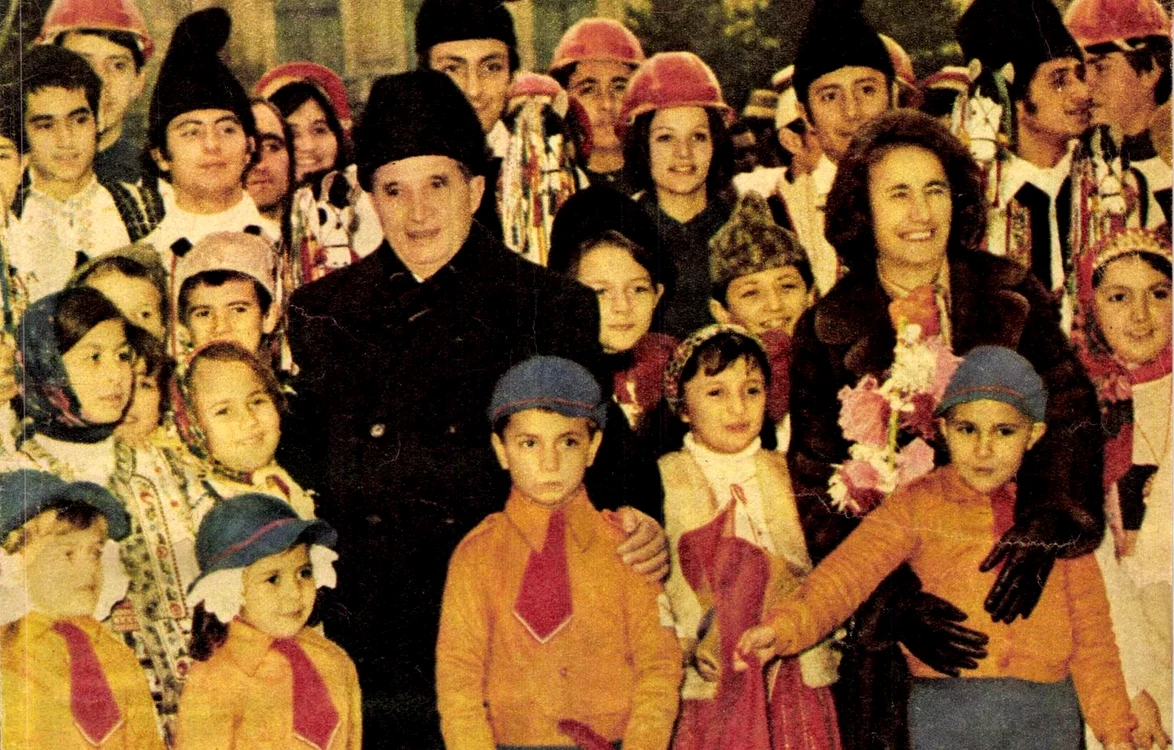 Ceaușescu a adoptat copiii pe care Elena îi făcuse cu alții / foto: arhiva Click!