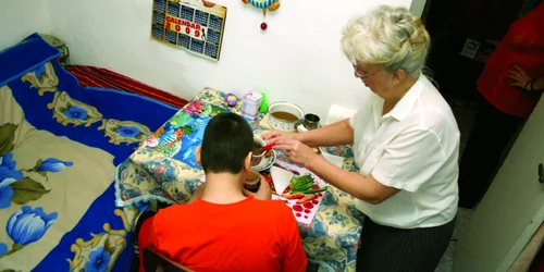 Un asistent maternal va trebui să se ocupe de mai mulţi copii