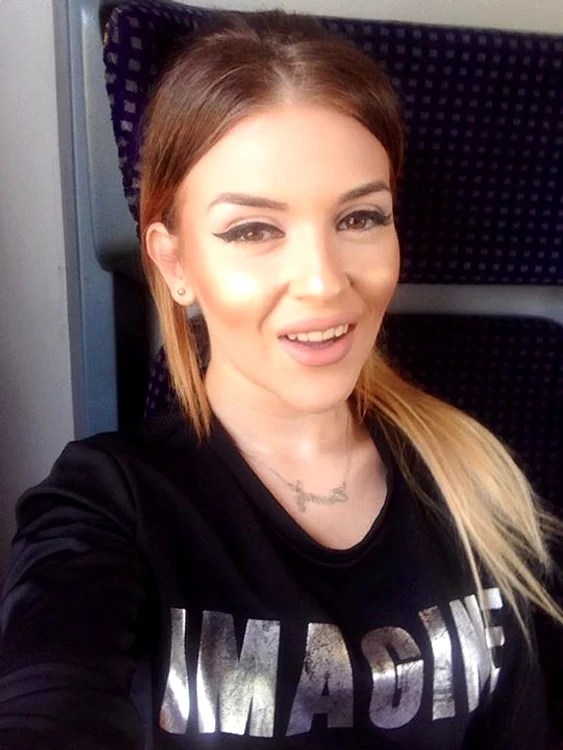 Oana Radu a avut o transformare fizică spectaculoasă după apariția la "Vocea României"foto: Facebook