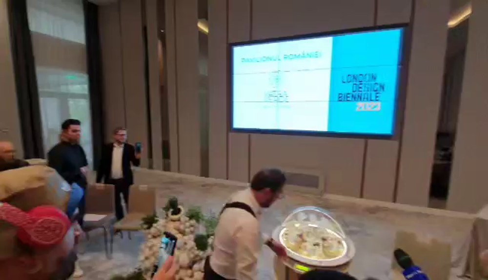 O instalație din deșeuri va reprezenta România, în premieră, la Bienala de Design de la Londra. Condiția: să găsească 80.000 de euro
