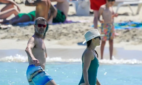Prințul Frederick al Danemarcei și Prințesa Mary în vacanță cu familia, Foto Profimedia (7) jpg