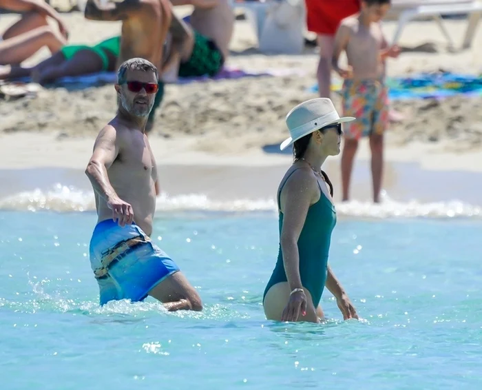 Prințul Frederick al Danemarcei și Prințesa Mary în vacanță cu familia, Foto Profimedia (7) jpg