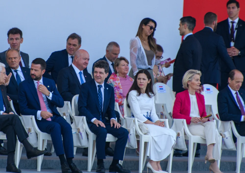 Nicușor Dan și-a încheiat vizita la Paris și merge la Kiev pentru Summitul Ucraina - Europa de Sud-Est: „România este un partener activ şi de încredere”