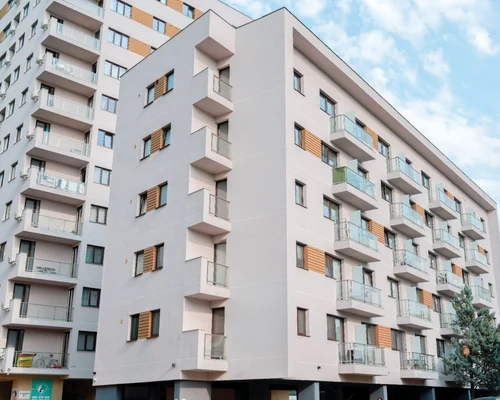 bloc nou 6 Foto We Rent jpg