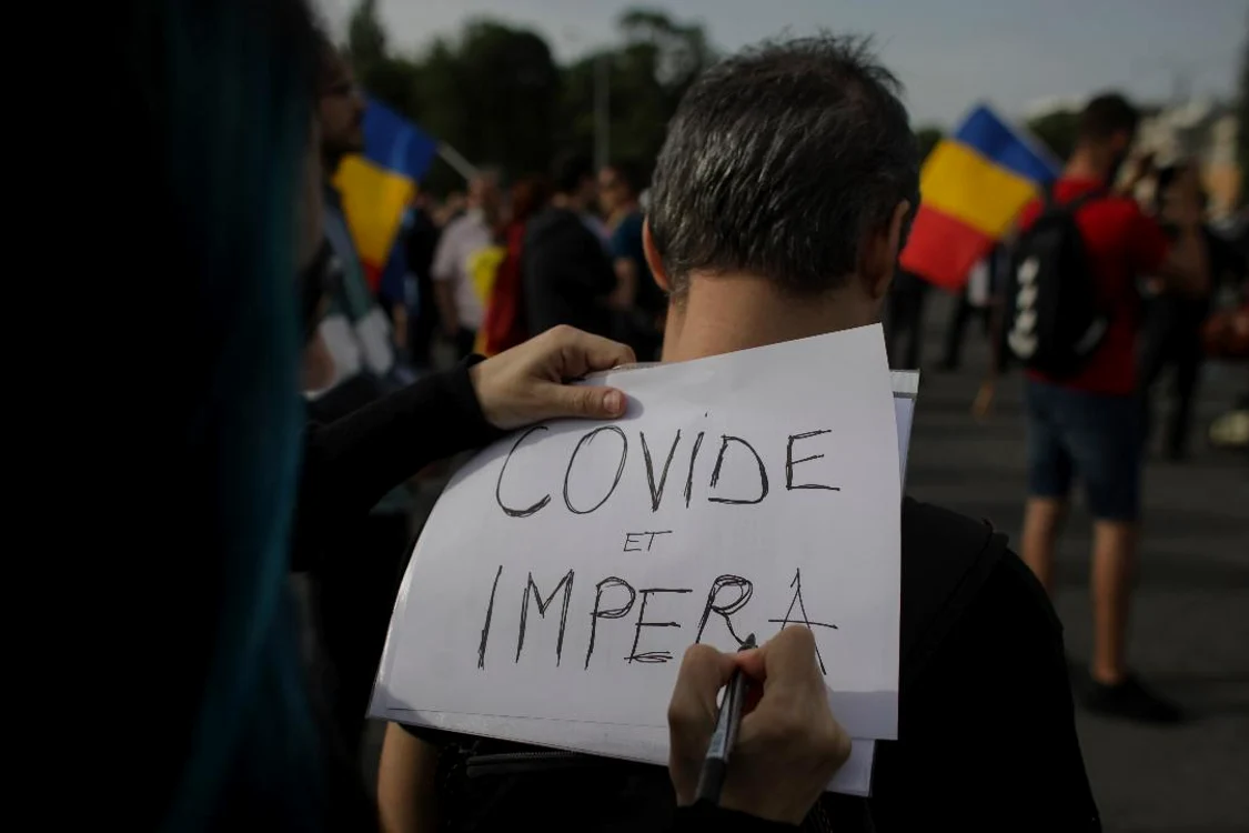 Imaginația protestatarilor și-a spus și de această dată cuvântul
