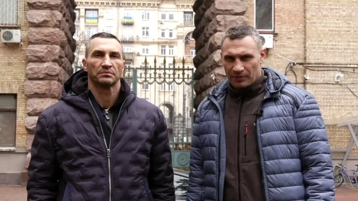 1 fratii klitschko razboi ucraina vitali primar inarmat jpg jpeg